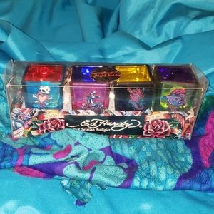 Cool Ed Hardy tealight set